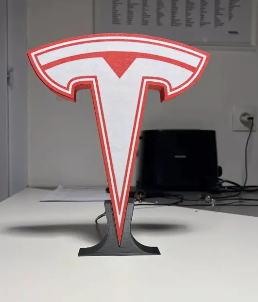 tesla Captura de pantalla 2025-01-19 a las 17.41.48.webp