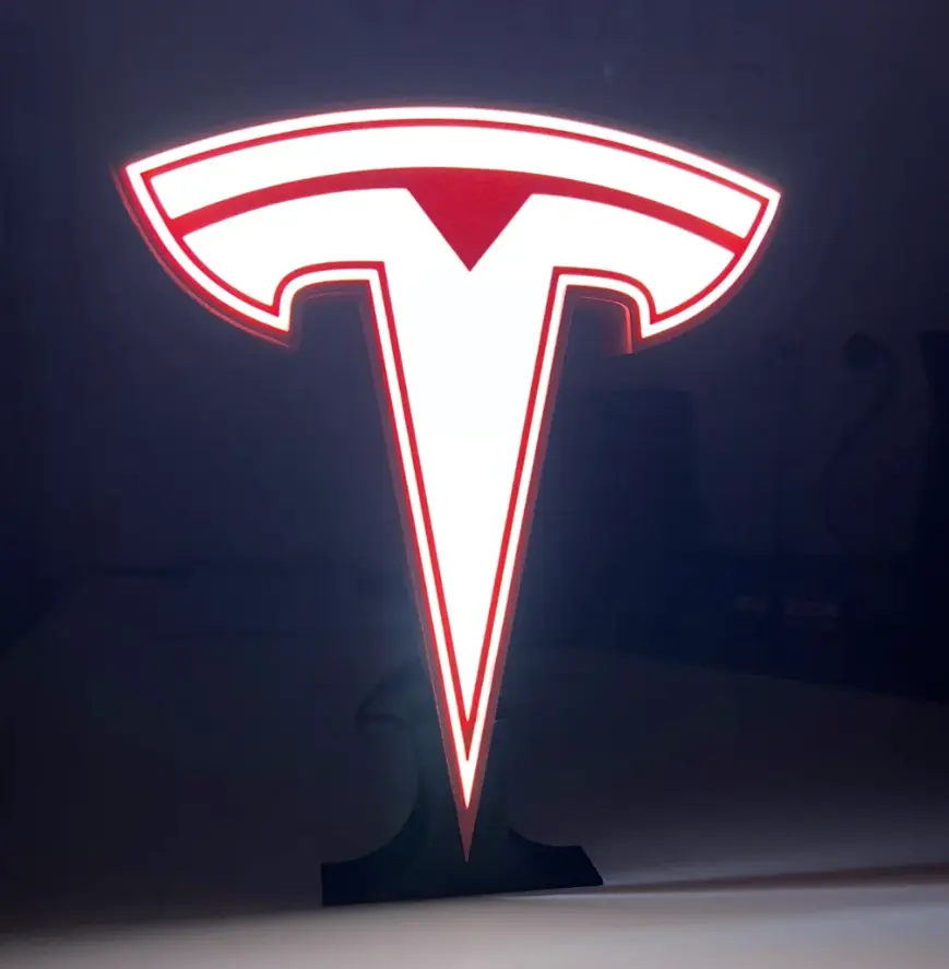 tesla Captura de pantalla 2025-01-19 a las 17.41.44.webp